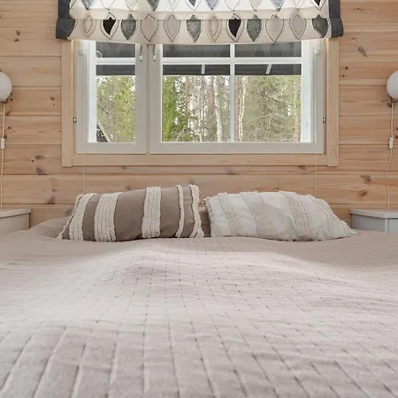 Skicamp 3 - Modern 3Br Villa In Pyhaetunturi شاليه *